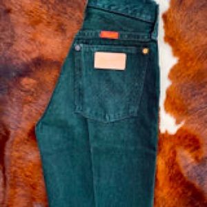 Army Green Wranglers (24”-28”) × 1
24” waist / 1x34